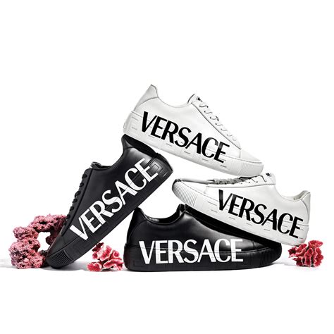 tacchi versace 2021 imitazione|versace la greca 2021.